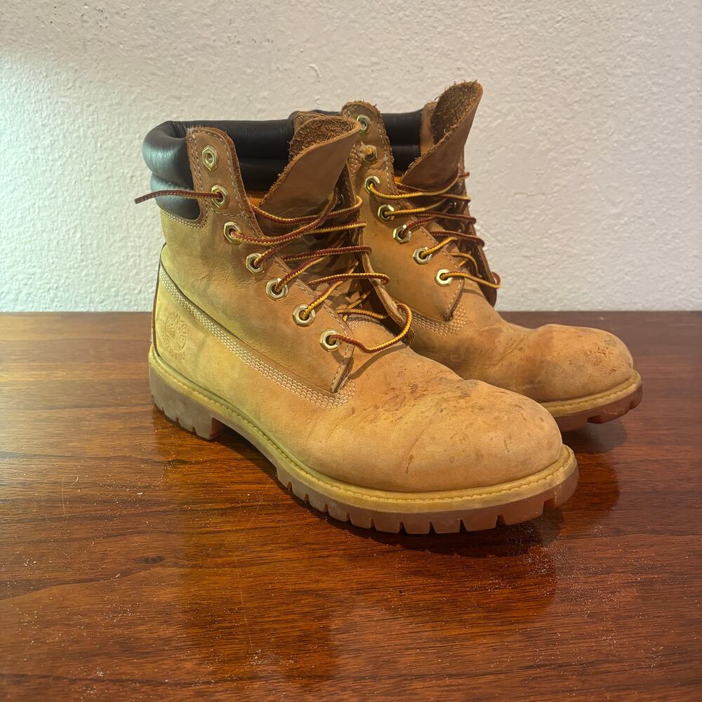 Timberland Boots 8.5 Brown 6-Inch Premium Wheat Waterproof Primaloft Nubuck